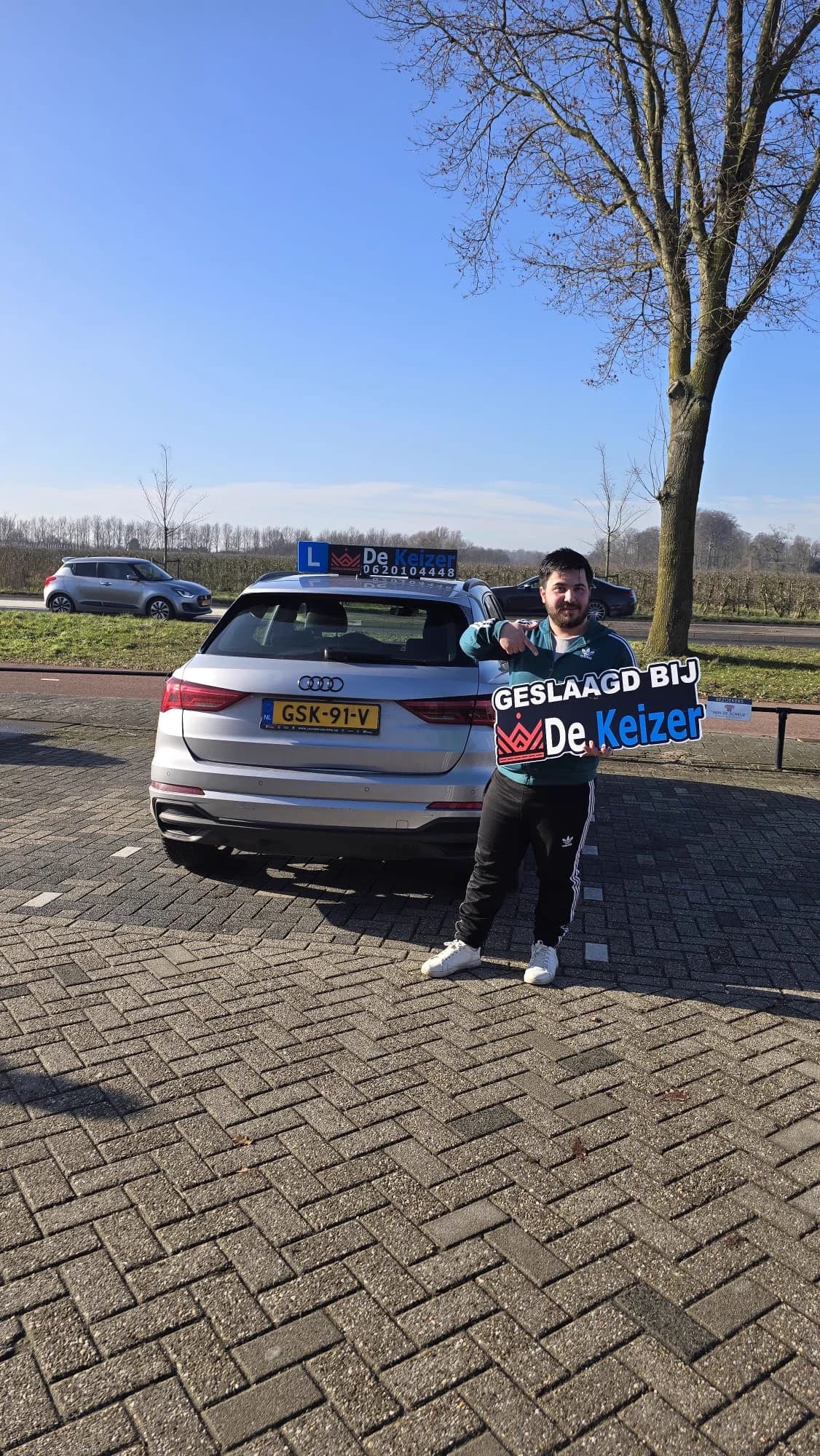 Geslaagde Yasmine B.